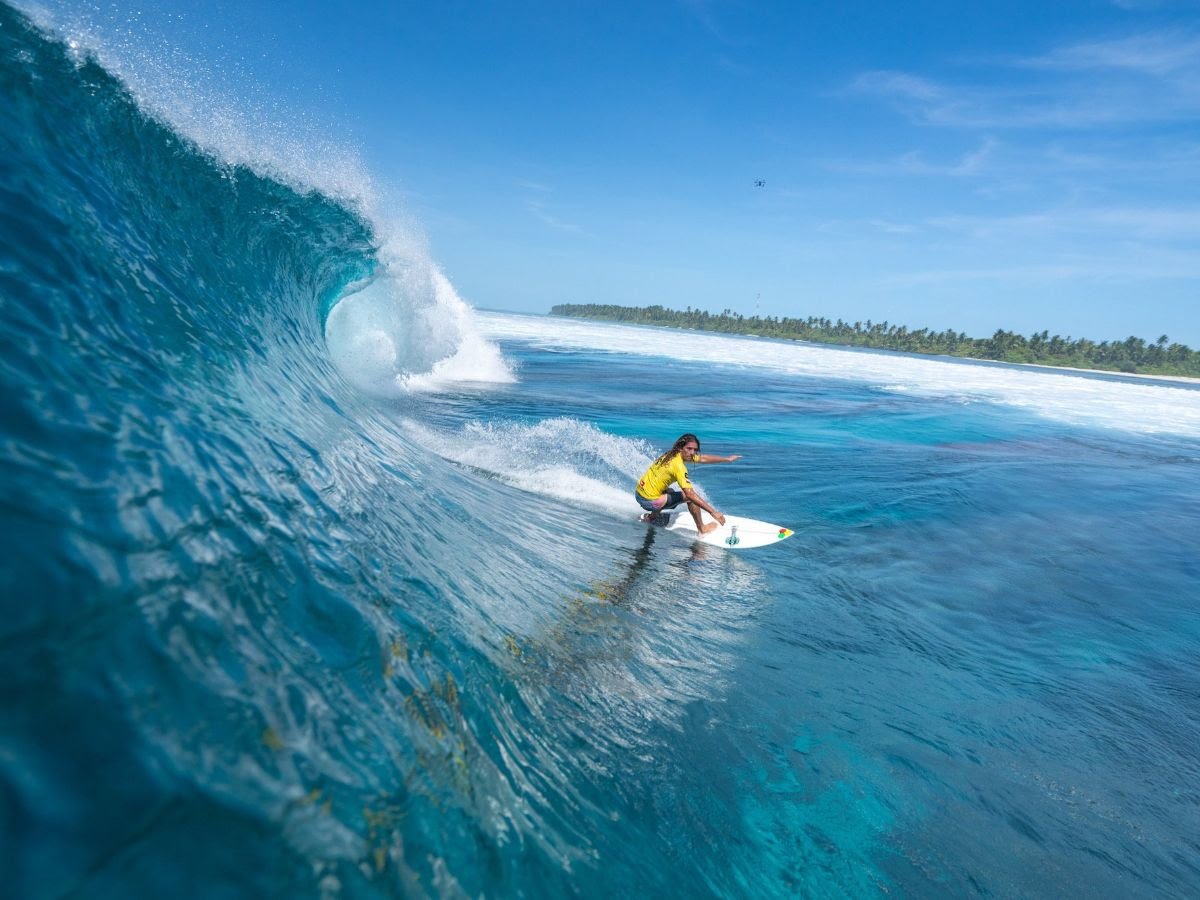 Central atoll surfing