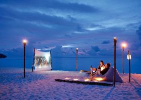 Constance moofushi-maldives-beach-cinema-1