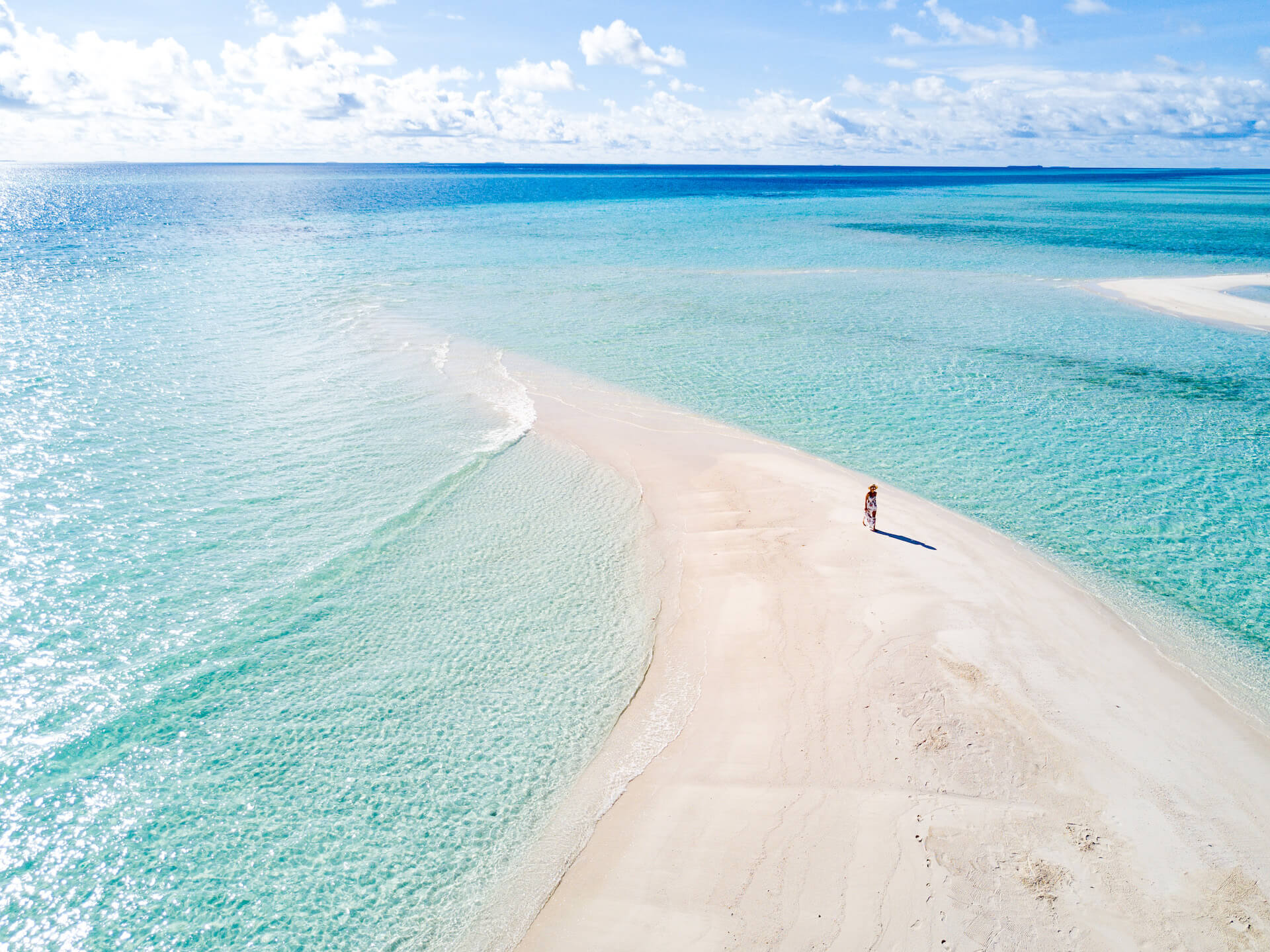 Покажи красивый пляж. Крымские Мальдивы Оленевка Мальдивы. Оленевка пляж Баунти. Пляж крымские Мальдивы Оленевка. Кайо Коко океан.
